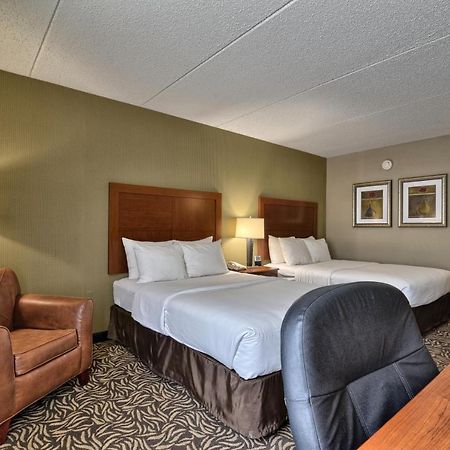 Clarion Inn & Suites - University Area Cortland Luaran gambar