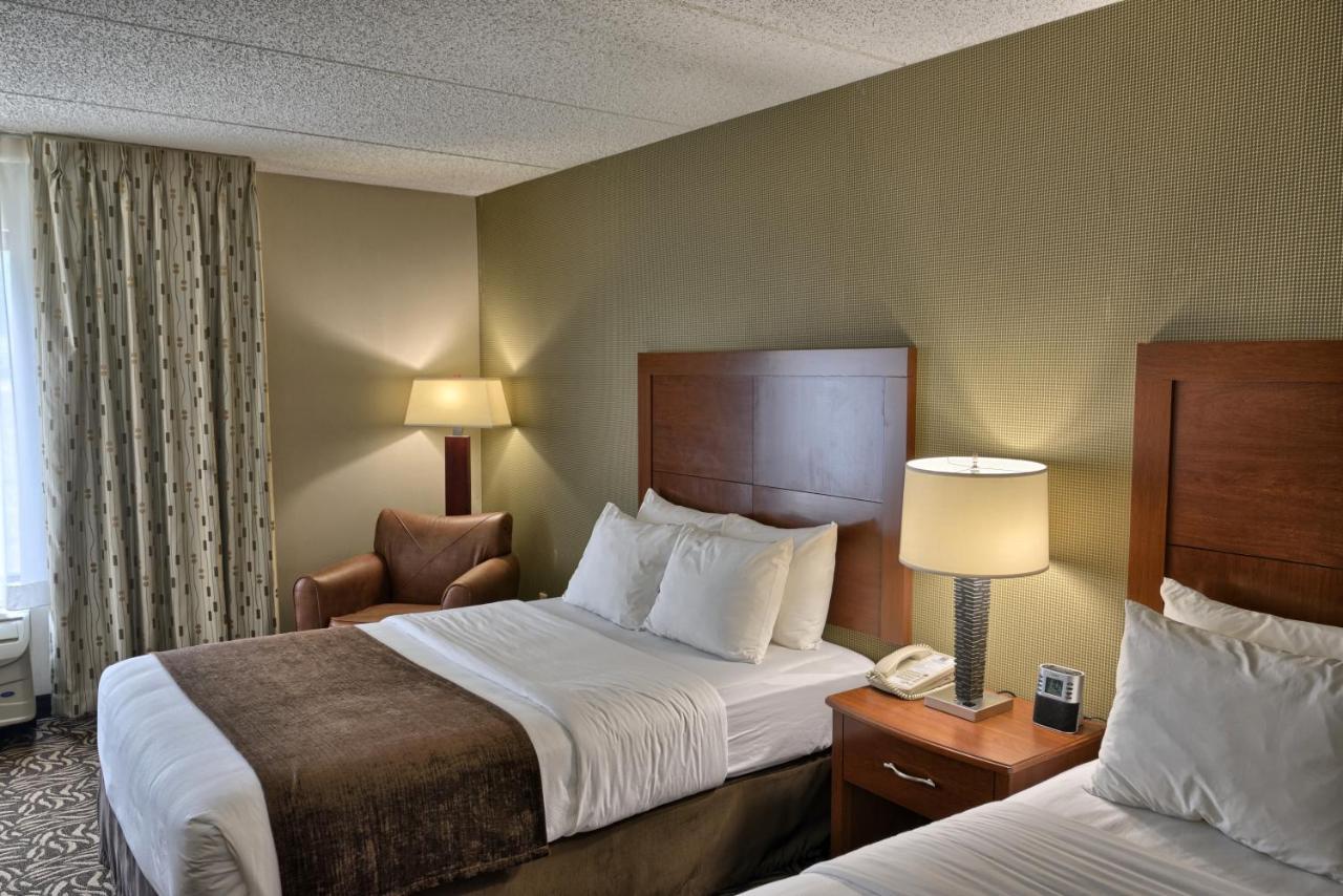 Clarion Inn & Suites - University Area Cortland Luaran gambar